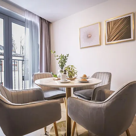 Apartament Harmony Liptov - Center & Private Wellness Liptowski Mikułasz