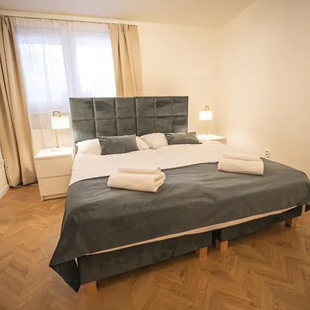 Apartament Harmony Liptov - Center & Private Wellness Liptowski Mikułasz